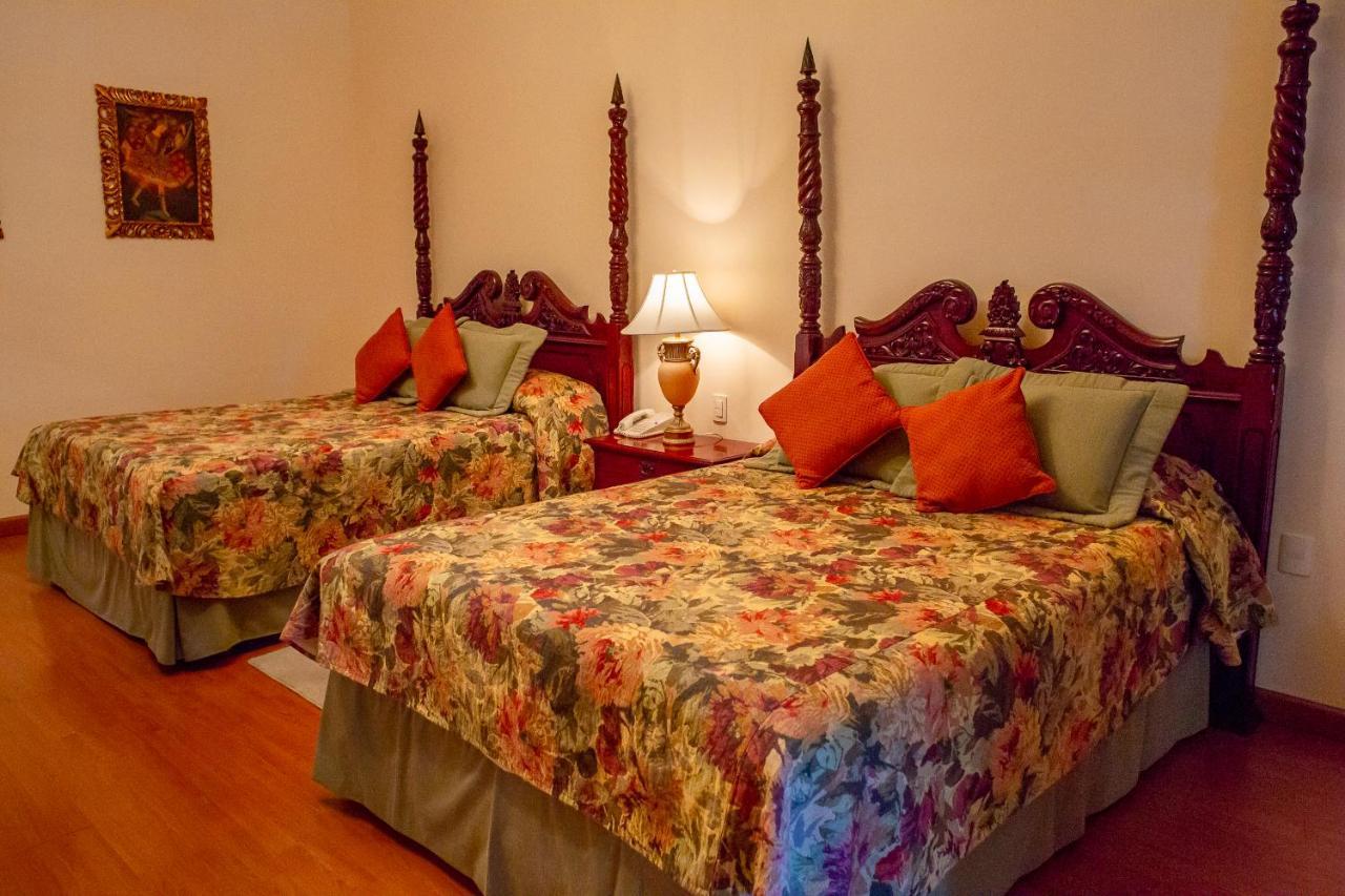 Hotel Real Hacienda Santo Tomas Colonia Gustavo Baz Prada Extérieur photo